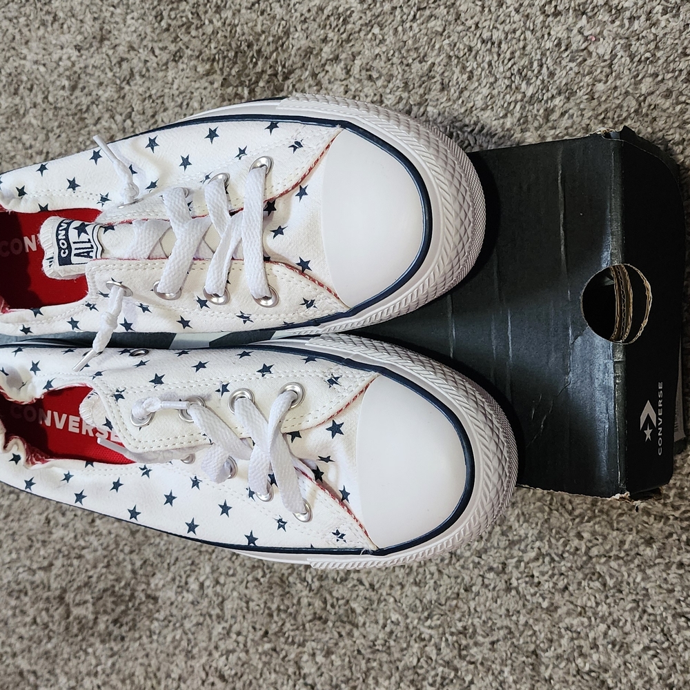 NIB Converse Women's White Sneakers Classic Style